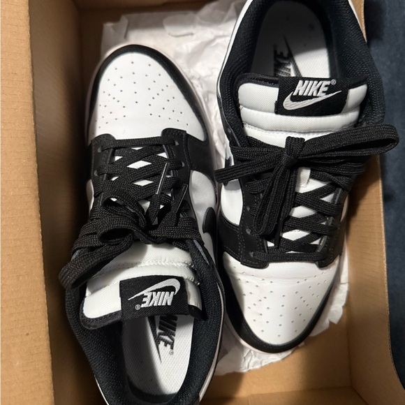 Nike Dunks - Picture 4 of 5